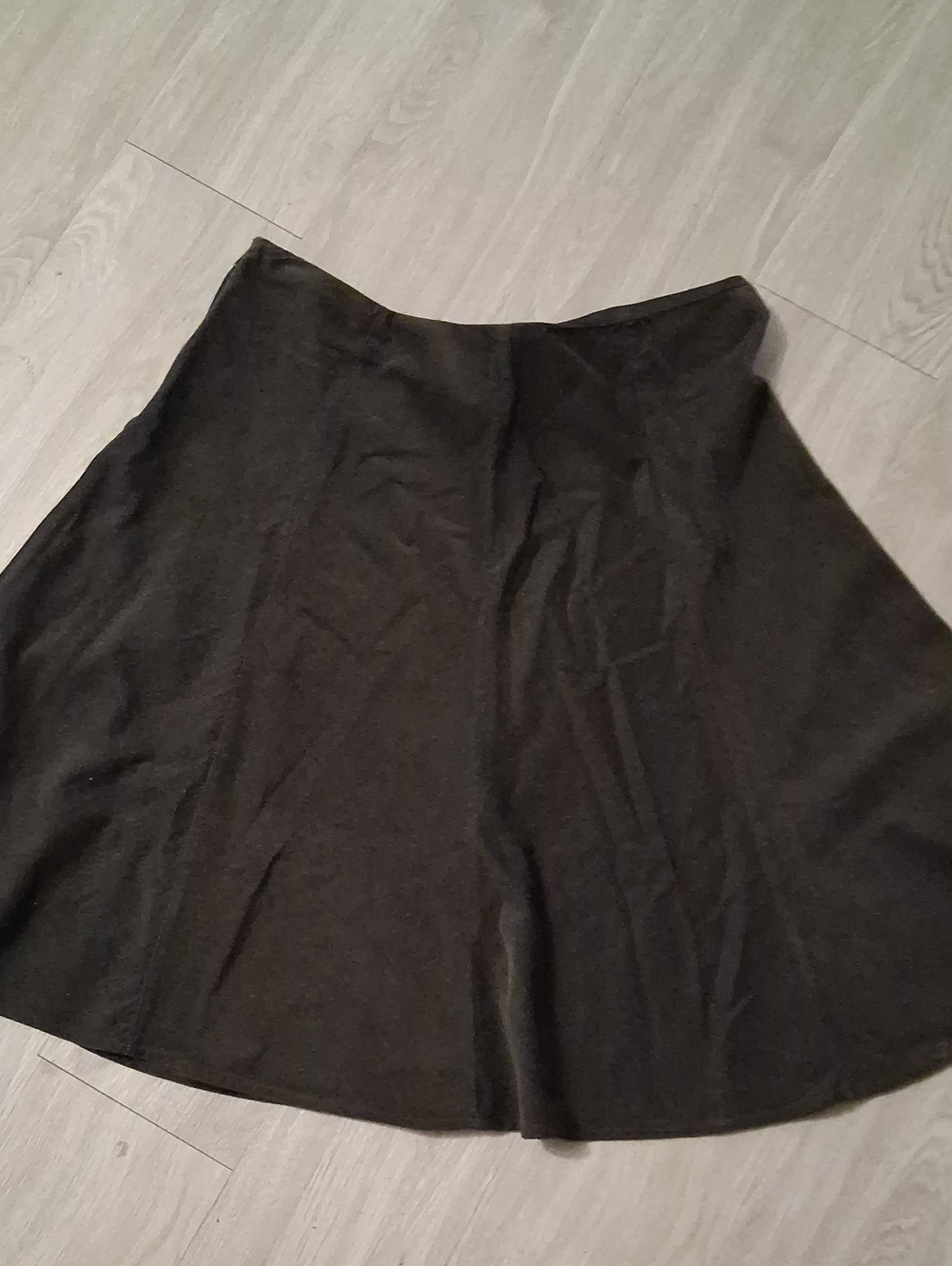 ByJones New York Deep Olive Circle Skirt